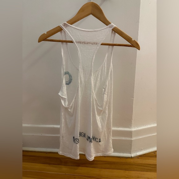 Washed White Workout Top - Picture 4 of 4